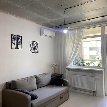 Європейського Союзу просп. (Правди), 41-Е