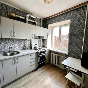 Здається 1 кімнатна  квартира в самому Центрі міста!