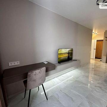 Довгострокова оренда 1к Квартира Мікльоша Карла вулиця