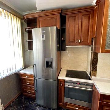 Сдам однокомнатную Таирова Небесной Сотни