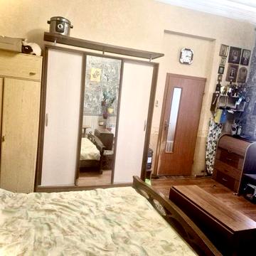 Продам частину будинку (по документах квартира) в центрі міста.