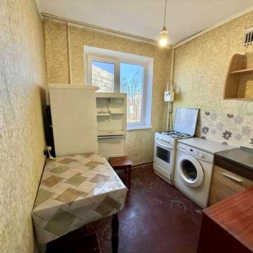 Здається 2х кімнатна квартира по вул.600-річчя 44