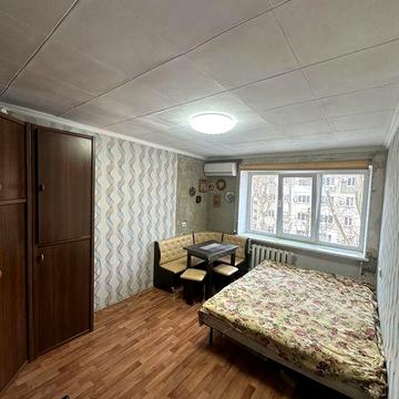 Продам двухкомнатную комунну