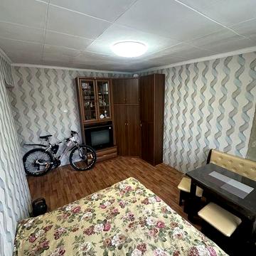 Продам двухкомнатную комунну