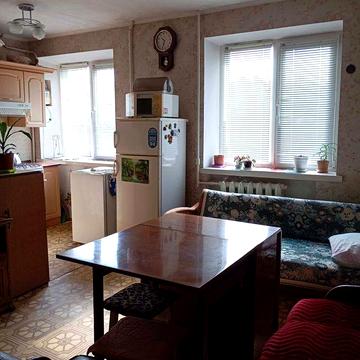 Здам 2 кімнатну квартиру Центр,можливо помісячно