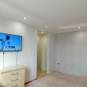 Продам  3 кімнатну квартиру, Кривий Ріг, Тернівський район