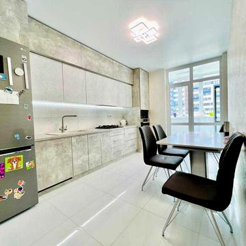 Продаж 2 кімнатної квартири з ремонтом вул. Трускавецька ЖК на Трускавецькій