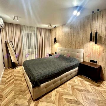 Стильна двокімнатна квартира на подолі. Новобудова.