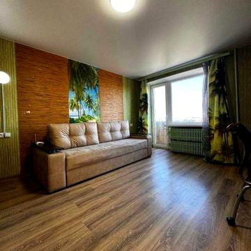 Оренда 1К великогабаритної квартири на 101-му мкр-н