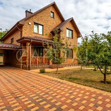 Довгострокова оренда 5к Дім Огіркова вулиця