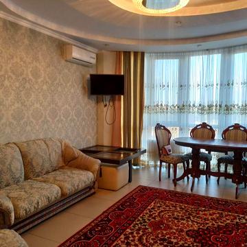 Оренда 3 х кімнат.квартири Харківське шоссе 182 м Вирлиця парк П.Слави