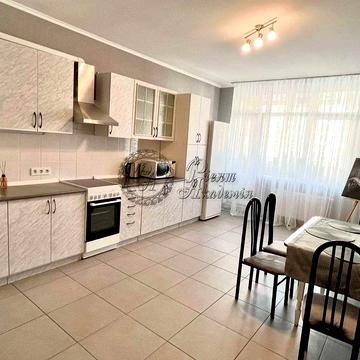 Продам квартиру 58 м2  ЖК Молодежный квартал Київ, Чавдар Єлизавети ву ЖК Молодежный квартал