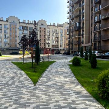 Метрологічна вул., 107