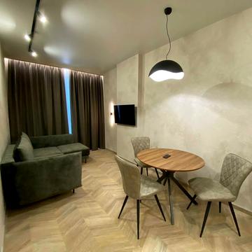 Зоряний бульв., 1а