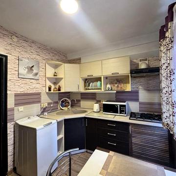 Продам 2кк вул. Мілютенка, 28