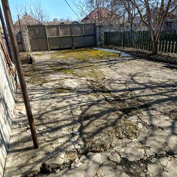 Продам добротний будинок