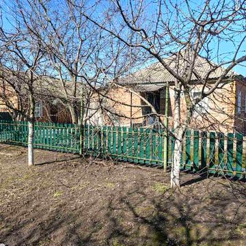 Продам добротний будинок