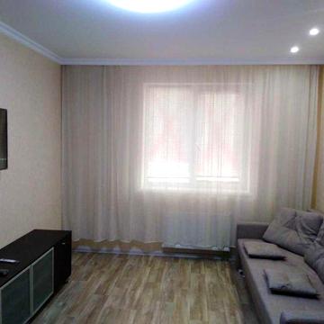 3х комнатная квартира на Залютино