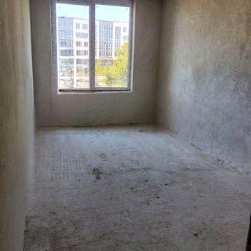 2-кім. квартира у новобудові, індивідуальне опалення