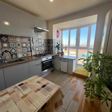 Оренда 2 кім біля метро Оболонь, Івасюка проспект