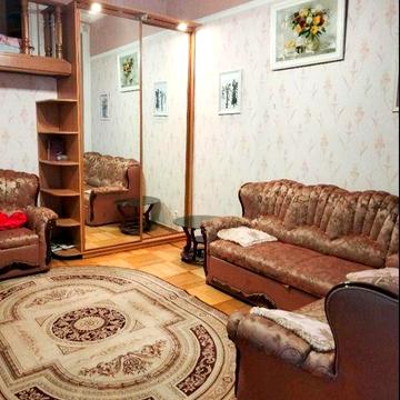 Оренда 1-кімн.54м., Центр, Контрактова площа, Спаська 6