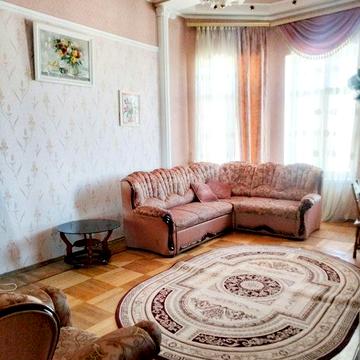 Оренда 1-кімн.54м., Центр, Контрактова площа, Спаська 6