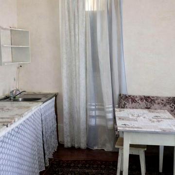 Оренда 2-кімнатної частини приватного будинку