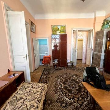 Продам 3-x кімнатну квартиру в центрі Чернівців. Вул. Котляревського!