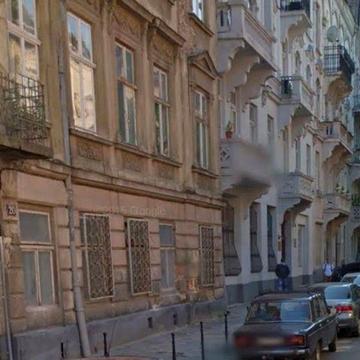 Продаж квартири під бізнес вул.Огієнка