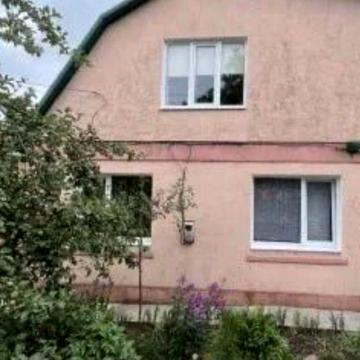 Продам 2х поверховий будинок. Сертифікат