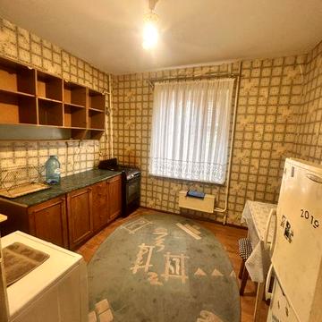 Продам 4 х кімнатну квартиру вул. Новопрорізна Бориспіль