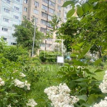 3 кімнатна Чешка 5 хв до метро