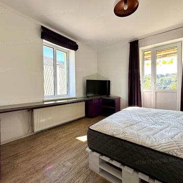 Редутна вул., 15