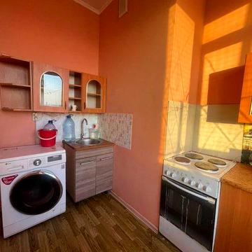 1к квартира в центре, на Грушевского, испанский пер, новый дом.
