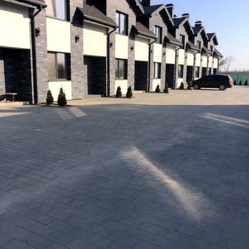 Продається Танхаус  з ремонтом, меблями та технікою