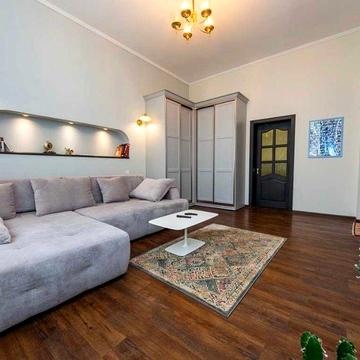 Продаж 3к.кв., в центрі столиці — бул.Т.Шевченка 9/28