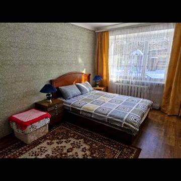 Продаю 1кімнатну кв. в самому центрі від власника.