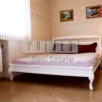 Продаж 2к квартири, вул. Саксаганського, 12б, Центр