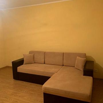 Оренда затишноі 2 квартири Митниця ,вул.Нижня Горова