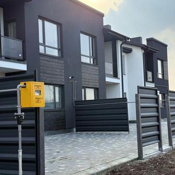 Котедж у Львові: гараж, газ, 2 поверхи, 136 м², Білогорща