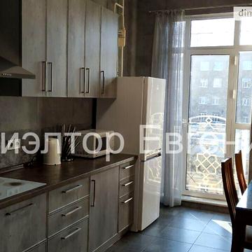 Довгострокова оренда 3к Квартира Військовий узвіз