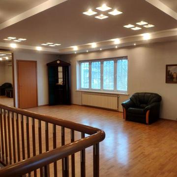 Продам просторный  дом в Диёвке, ориентир 94 школа.