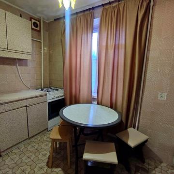 Краснова вул., 11