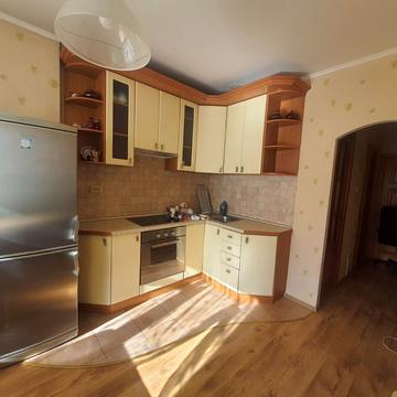 Рахманінова вул., 30/13