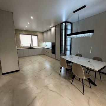 Продається таунхаус в Ужгороді (New Village) Власник.