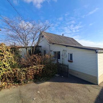 Довгострокова оренда 3к Дім Дніпровська вулиця