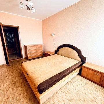 Продаж 3-кімнатної квартири на вул Острозького