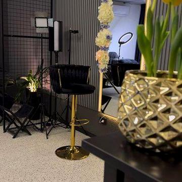 Оренда кушетки ЖК Софія