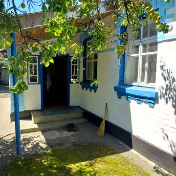 Будинок в селі Гопчиця