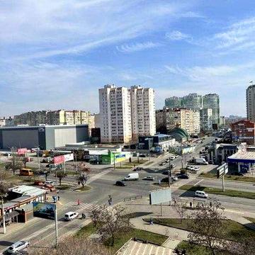 Однокомнатная квартира   в  тихом спальном районе